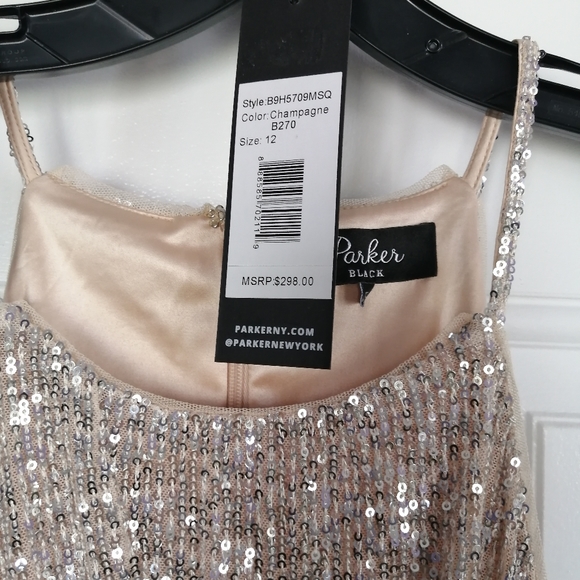 Parker Black Alina Sequins Bodycon Sparkling Halter Dress Size 12 - Picture 14 of 15